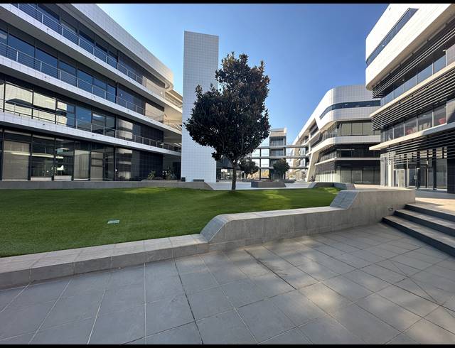 7.70M² CO-WORKING SPACE TO LET IN CENTURION CENTRAL
